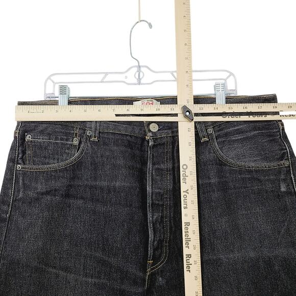 Levi's 501 Original Button Fly Black Denim Jeans Size 38x34, PRE-OWNED - Picture 3 of 11